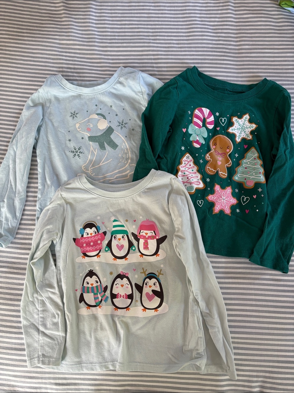 Holiday Long-Sleeve Tops Set - Green & Light Blue